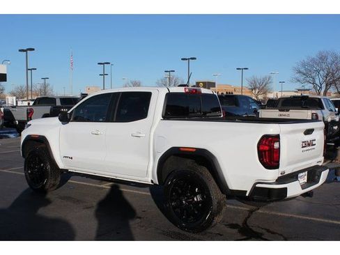 New 2025 GMC Canyon AT4 AWD/4WD image 10
