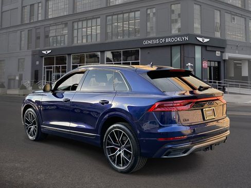 Used 2021 Audi Q8 Prestige AWD/4WD image 5