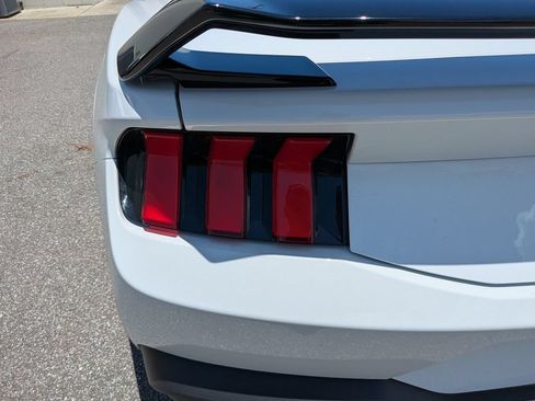 Used 2024 Ford Mustang GT Premium w/ GT Performance Package RWD image 13