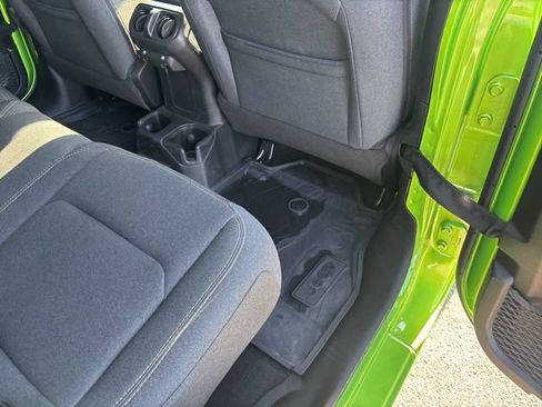 Used 2025 Jeep Wrangler Unlimited Sport AWD/4WD image 23