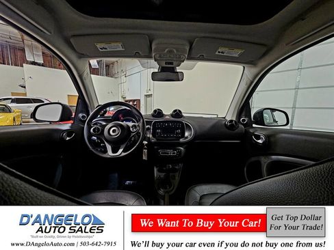 Used 2016 smart fortwo Prime image 17