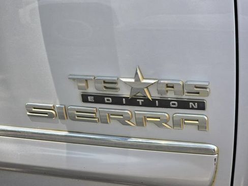 Used 2012 GMC Sierra 1500 SLE w/ Texas Edition RWD image 3