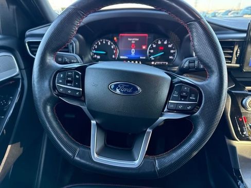 Used 2022 Ford Explorer ST-Line image 15