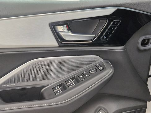 Certified 2026 Acura MDX FWD w/ Technology Package image 12