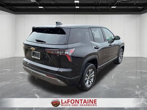 Used 2025 Chevrolet Equinox LT FWD image 8