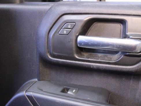 Used 2023 GMC Sierra 3500 Pro w/ Gooseneck/5TH Wheel Package image 9