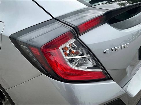 Used 2019 Honda Civic EX image 9