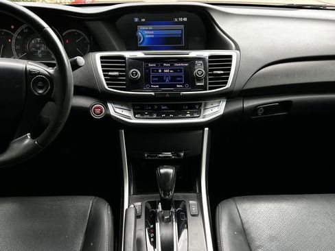 Used 2013 Honda Accord EX-L image 18