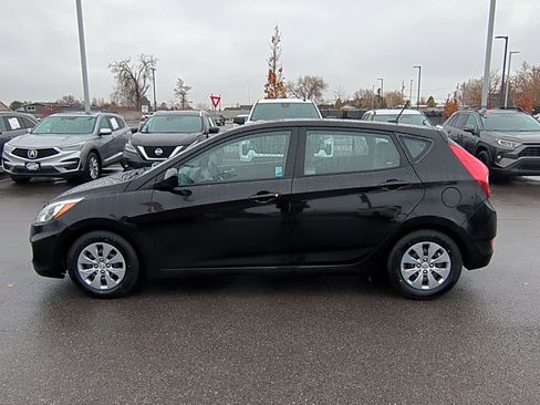 Used 2017 Hyundai Accent SE image 9