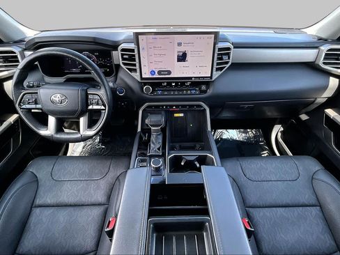 Used 2023 Toyota Tundra Limited w/ Power Package AWD/4WD image 10