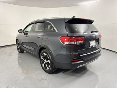 Used 2017 Kia Sorento EX AWD/4WD image 30