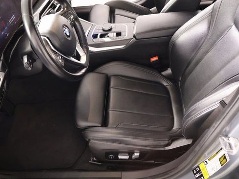Used 2023 BMW 330i xDrive Sedan image 12