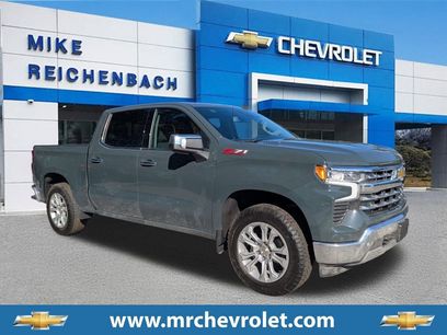 New 2025 Chevrolet Silverado 1500 LTZ w/ LTZ Premium Package