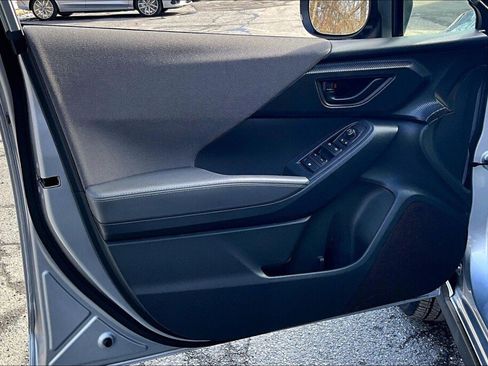 Certified 2025 Subaru Crosstrek 2.0i Premium image 13