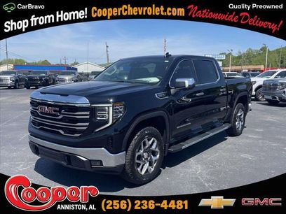 New 2026 GMC Sierra 1500 SLT w/ SLT Convenience Package