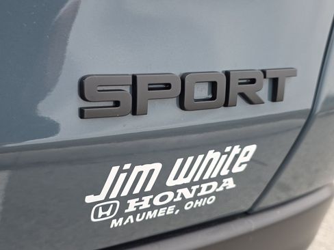 Certified 2024 Honda HR-V Sport image 11