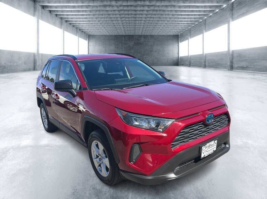 Used 2019 Toyota RAV4 LE w/ Carpet Mat Package AWD/4WD image 2