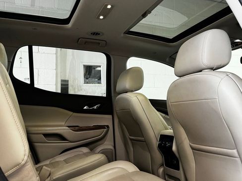 Used 2019 GMC Acadia Denali w/ Technology Package image 7