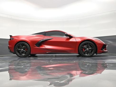 Used 2021 Chevrolet Corvette Stingray Premium Conv w/ Z51 Performance Package RWD image 25