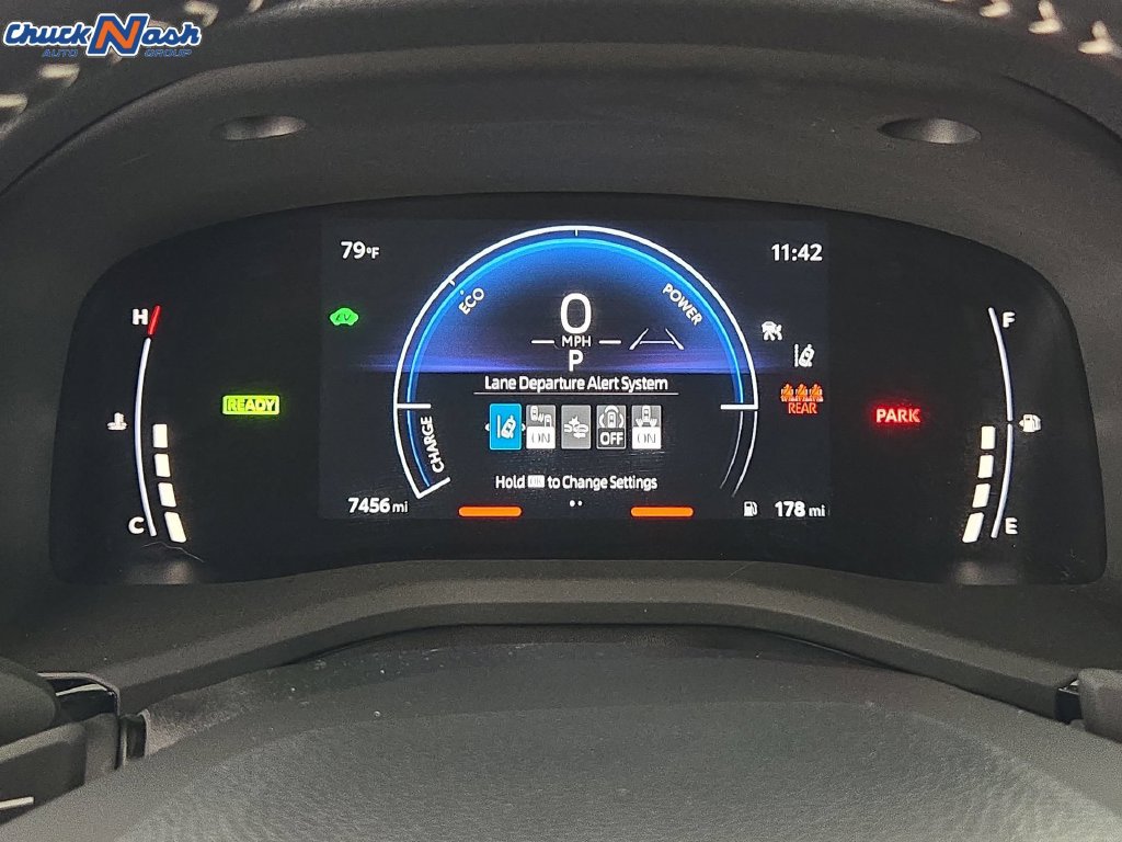Used 2026 Toyota Camry SE FWD image 17