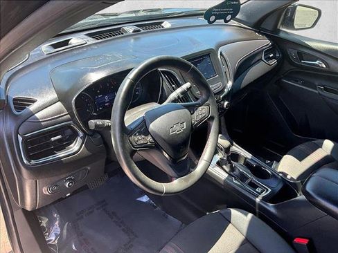 Used 2024 Chevrolet Equinox RS FWD image 14
