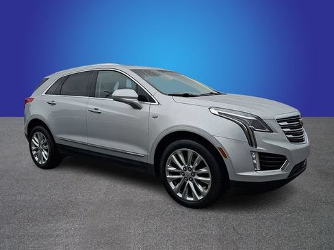 Used 2019 Cadillac XT5 Premium Luxury FWD image 3