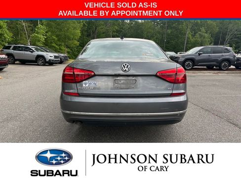 Used 2016 Volkswagen Passat 1.8T SE FWD image 4