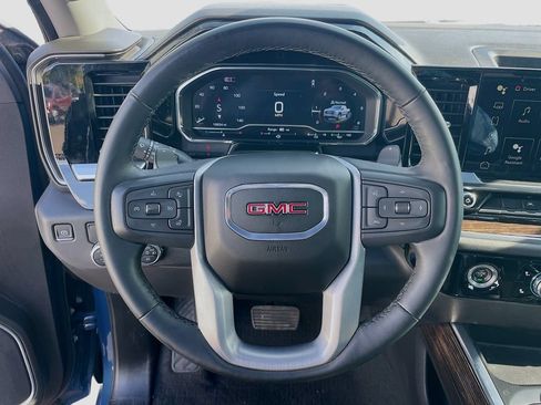 Used 2024 GMC Sierra 1500 Elevation RWD image 13