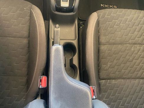 Used 2021 Nissan Kicks S FWD image 16