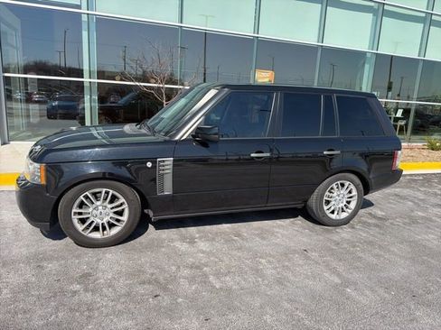 Used 2011 Land Rover Range Rover HSE image 4