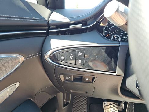 Used 2025 Genesis GV70 3.5T Sport w/ Sport Advanced Package image 34