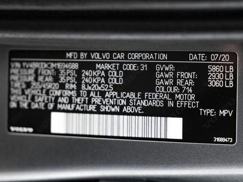 Used 2021 Volvo XC60 T8 Inscription Expression w/ Advanced Package image 57