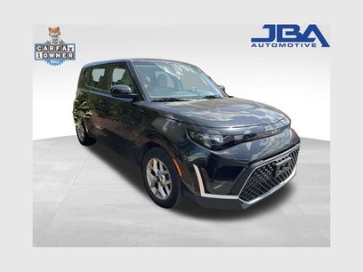 Used 2024 Kia Soul LX w/ Option Group 015