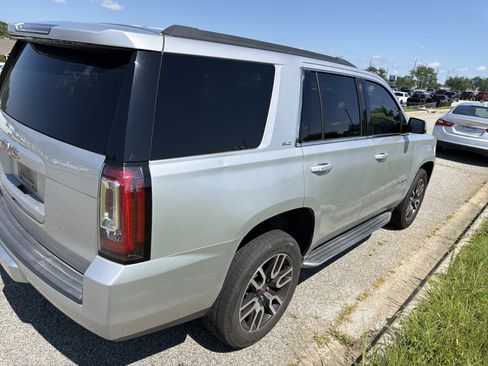 Used 2017 GMC Yukon SLT w/ Open Road Package RWD image 10