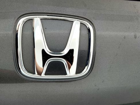 Used 2023 Honda HR-V LX image 14