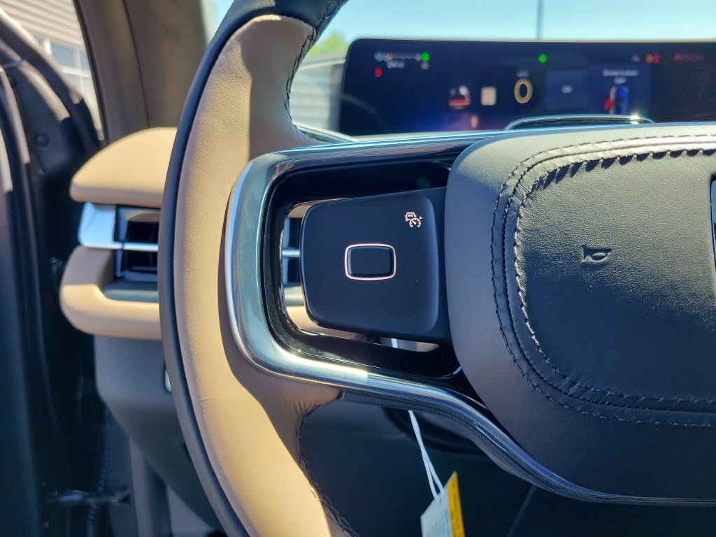 New 2026 Lincoln Navigator Black Label AWD/4WD image 25
