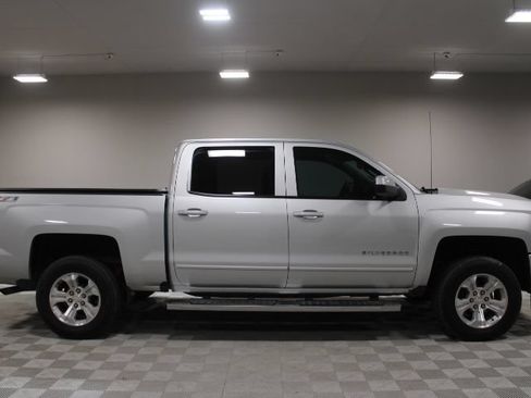 Used 2017 Chevrolet Silverado 1500 LT w/ All Star Edition AWD/4WD image 10