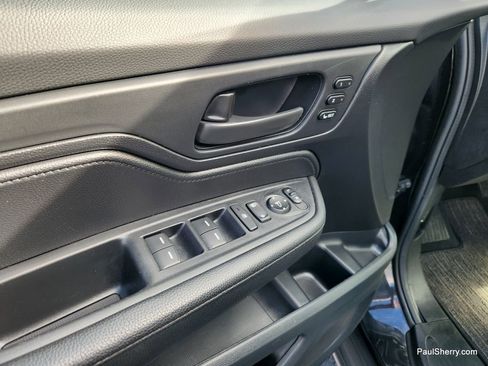 Used 2024 Honda Odyssey EX-L image 28