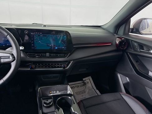 New 2026 Chevrolet Equinox RS w/ Convenience Package III FWD image 27