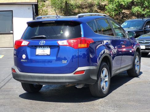 Used 2015 Toyota RAV4 XLE AWD/4WD image 7