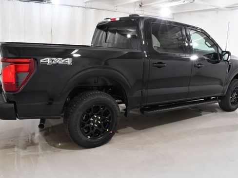 New 2026 Ford F150 XLT w/ Equipment Group 302A MID AWD/4WD image 11