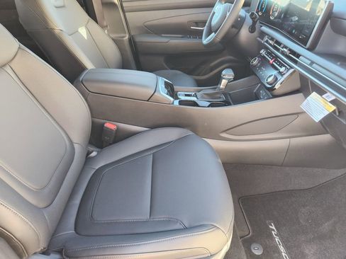 New 2026 Hyundai Tucson XRT image 14