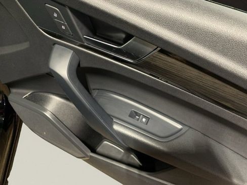 Used 2020 Audi Q5 2.0T Premium image 20