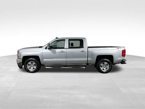 Used 2018 Chevrolet Silverado 1500 LT w/ All Star Edition image 3