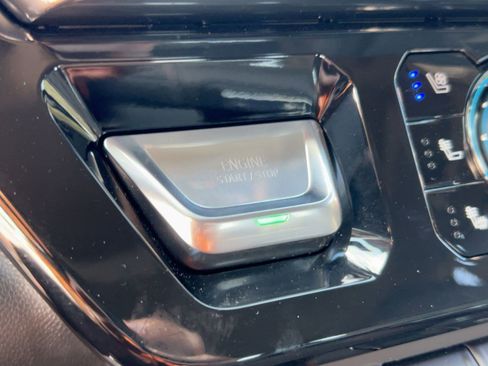 Certified 2025 GMC Sierra 2500 Denali image 27