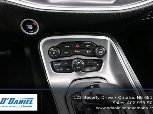 Used 2022 Dodge Challenger GT AWD/4WD image 31