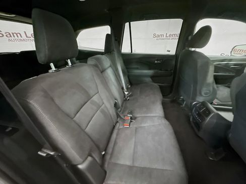Used 2022 Honda Pilot Sport image 25