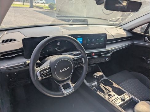 Used 2025 Kia K5 LXS FWD image 8