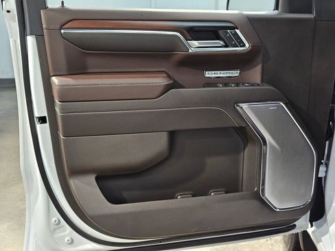 Used 2024 GMC Sierra 1500 Denali w/ Denali Reserve Package image 20