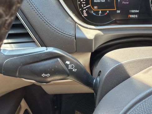 Used 2016 Lincoln MKX Reserve w/ Climate Package image 14